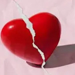 broke love 💔