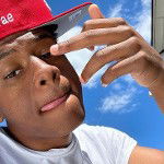 main
crew star
