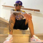 main
crew star