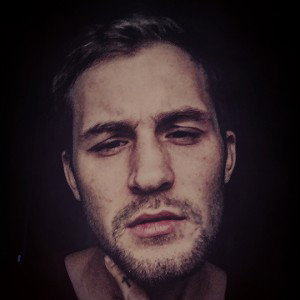 kissvk.com-VladiMonsta-Свободная -ФизрукБаттл_r1-