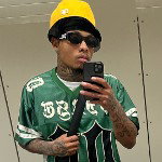 main
crew star