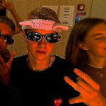 main
crew star