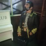 main
crew star