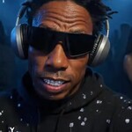 main
crew star