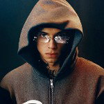 main
crew star