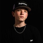 main
crew star