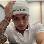 hottest
crew artist