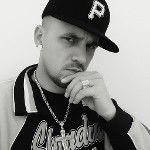 main
crew star