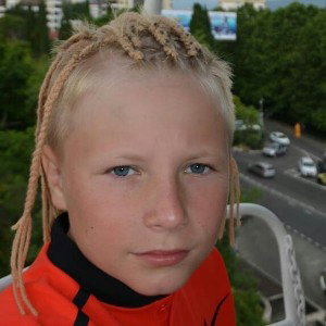 я Максим
