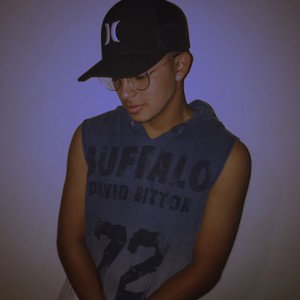 Bryan G - No Quiere Amores 
