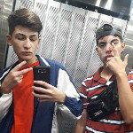 main
crew star