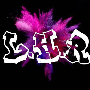 $L.H.R$ (La vida es asi)