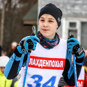 голубые глаза