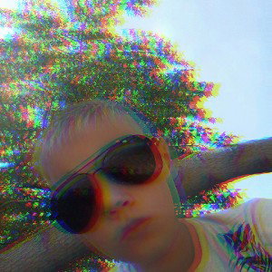 жизнь  трудна