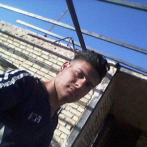 31 Hichkas Ft Reza Pishro - Pas Lashkhor Nabash