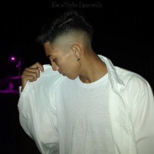 track/IsaccNeuFt_Maktrix