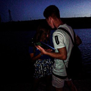 в пол 