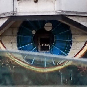           hàúsë              