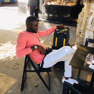 bonjour 🤝 comment tu