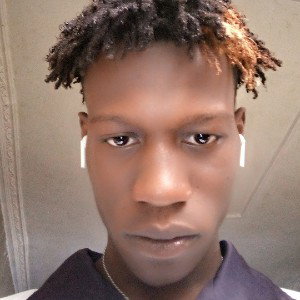 Kevinice_Money_in_my_room