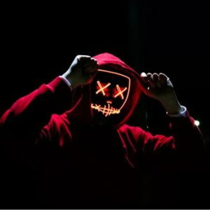 SMILE (23:37)