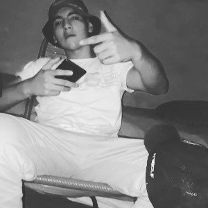   soy mas que negativo