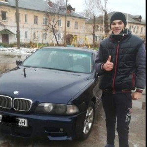 она и он.