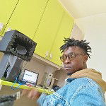 main
crew star