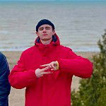main
crew star