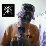 main
crew star