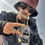 main
crew star
