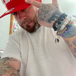 main
crew star
