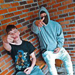 main
crew star